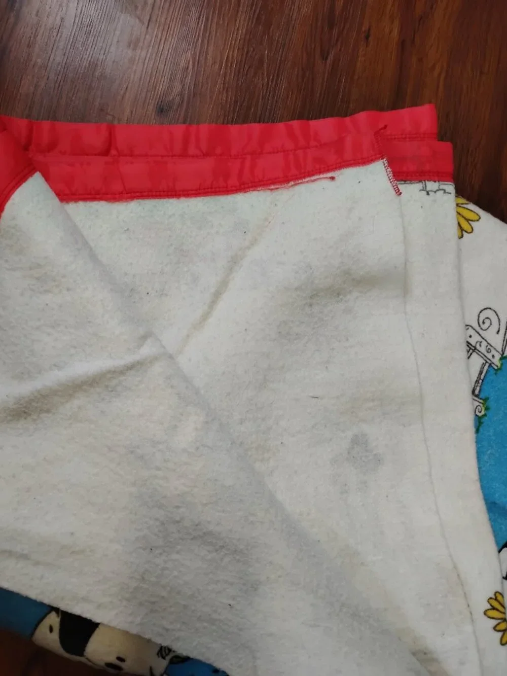 Vintage 90s 101 Dalmatians Pond Scene Fleece Blanket Throw
